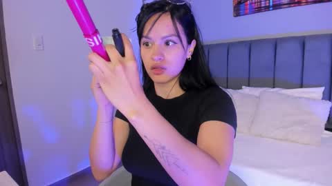 Snapshot of katherin_smith_ chatting on September 2025 12:48:02 AM kathe online show from September 2025 12:48:02 AM