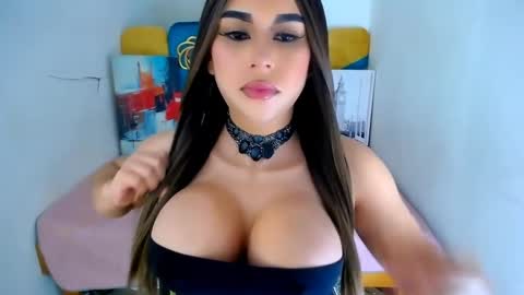 Snapshot of katherine_bigcock24 chatting on February 2025 06:59:01 PM KATHERINE online show from February 2025 06:59:01 PM