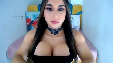 Snapshot of katherine_bigcock24 chatting on February 2025 12:04:02 AM KATHERINE online show from February 2025 12:04:02 AM