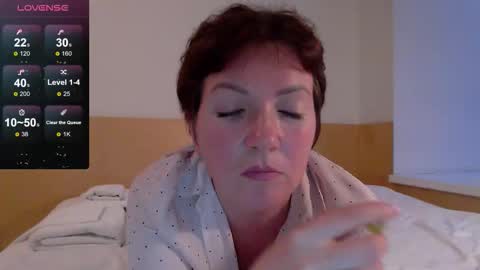 Ur Foxy online show from September 2025 03:46:01 PM