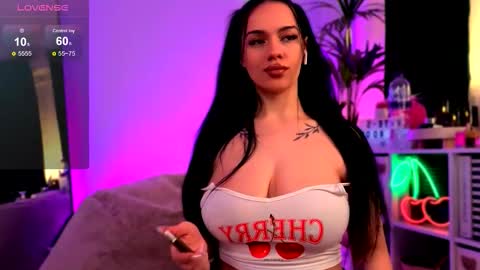 Snapshot of katherineswan chatting on February 2026 05:47:02 PM Katherine Swan online show from February 2026 05:47:02 PM