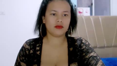 natalia online show from October 2025 12:34:02 PM