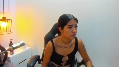 Khaty online show from March 2025 12:37:01 PM