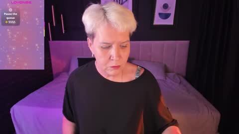 Kathy online show from March 2026 01:33:01 PM