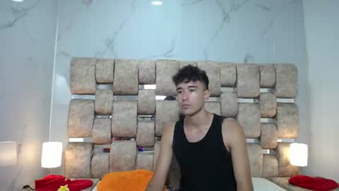 Snapshot of kathyaiden chatting on June 2026 02:07:01 PM Kaht y Aiden online show from June 2026 02:07:01 PM