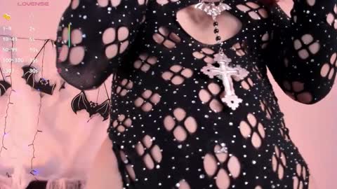 Katherine online show from October 2025 01:43:02 PM