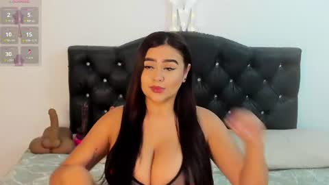 Snapshot of katia_bigboobs11 chatting on June 2026 07:01:01 PM Katia online show from June 2026 07:01:01 PM
