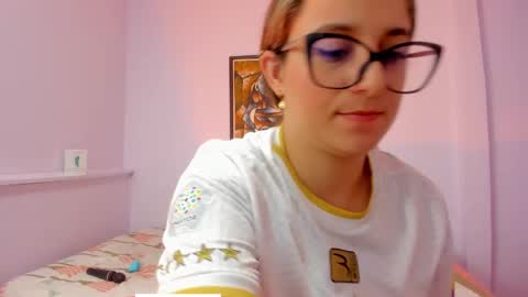 Khaterine online show from February 2025 03:27:01 PM