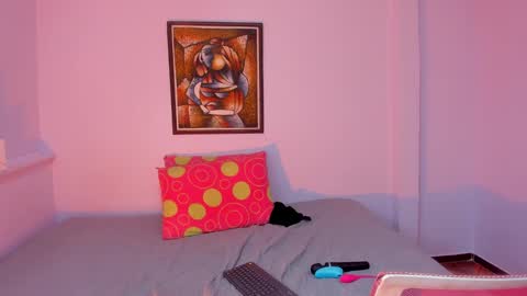 Khaterine online show from February 2025 06:36:02 PM