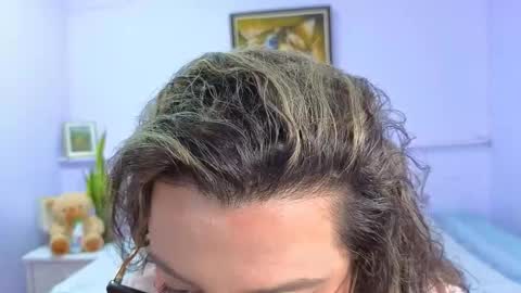 Khaterine online show from September 2025 01:02:02 PM