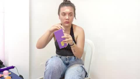 . . KATIA . . online show from May 2026 07:09:01 PM