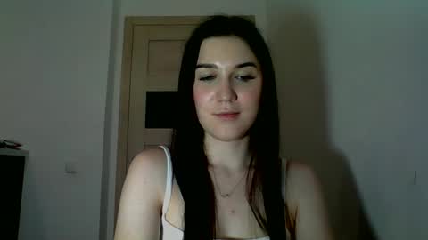 Snapshot of katie_foxi chatting on May 2026 06:13:01 PM katie_foxi online show from May 2026 06:13:01 PM
