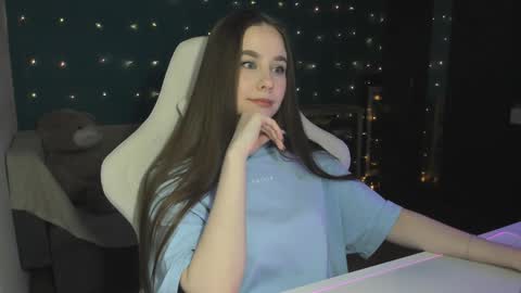 Katie online show from December 2024 11:29:01 PM