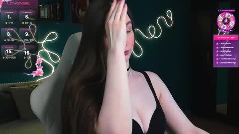 Katie online show from September 2025 10:45:02 PM