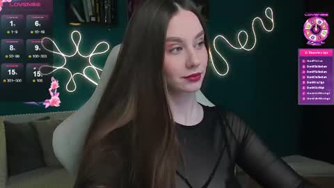 Snapshot of katie_taylorr chatting on June 2026 10:12:01 PM Katie online show from June 2026 10:12:01 PM