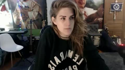 Katie online show from February 2025 05:09:01 AM