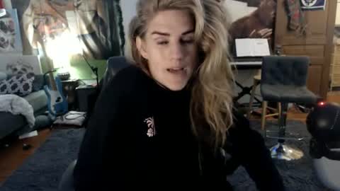Katie online show from August 2026 04:59:01 AM