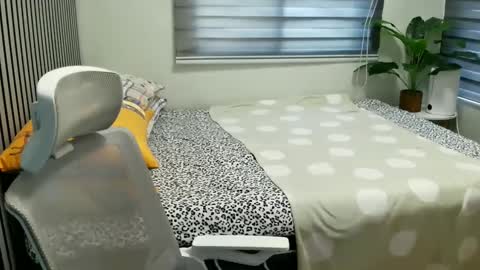 Snapshot of katiefrox_ chatting on January 2025 05:45:02 AM katiefrox  online show from January 2025 05:45:02 AM