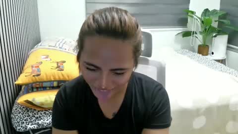 Snapshot of katiefrox_ chatting on January 2025 01:13:01 PM katiefrox  online show from January 2025 01:13:01 PM