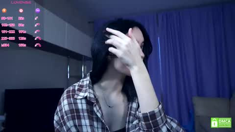 Snapshot of katievillard chatting on November 2025 06:05:02 AM Crystal really Kristel online show from November 2025 06:05:02 AM