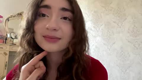 Snapshot of katinaflatau chatting on May 2026 03:17:02 PM Rosie online show from May 2026 03:17:02 PM