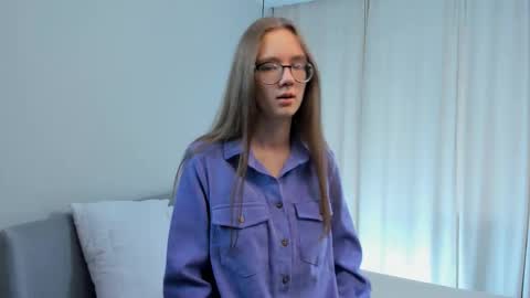 Scarlett online show from October 2025 08:38:01 AM