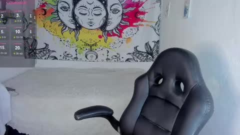 Kati  online show from May 2026 06:09:01 PM