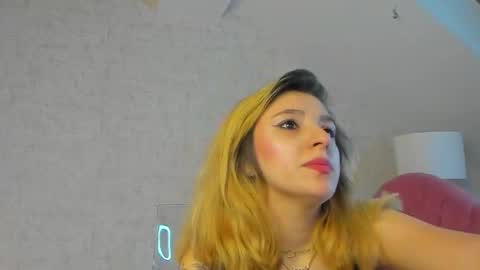 Snapshot of katjasin chatting on May 2026 07:07:02 PM KatjaSin online show from May 2026 07:07:02 PM