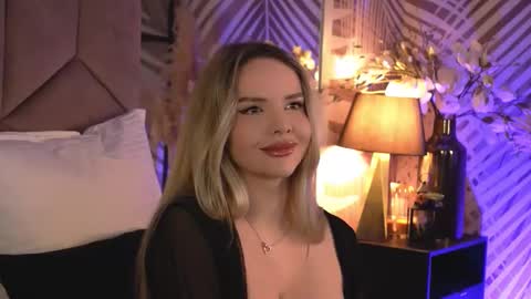 Snapshot of katjolie chatting on February 2026 08:38:02 PM KatJolie online show from February 2026 08:38:02 PM