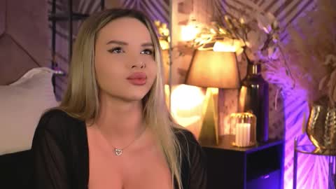 Snapshot of katjolie chatting on February 2026 09:11:01 PM KatJolie online show from February 2026 09:11:01 PM