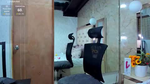 Snapshot of katleya_lewiis chatting on February 2026 04:13:02 AM Katleya Lewiis online show from February 2026 04:13:02 AM