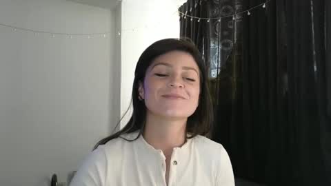 katalina online show from March 2025 05:49:01 PM