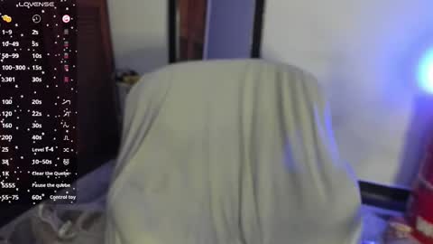 Snapshot of katlucy69 chatting on February 2025 07:34:01 AM lucyfx69 INSTAGRAM online show from February 2025 07:34:01 AM