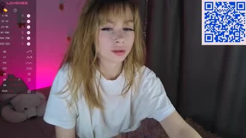 Snapshot of katrin_james chatting on January 2026 12:05:01 AM Kate online show from January 2026 12:05:01 AM