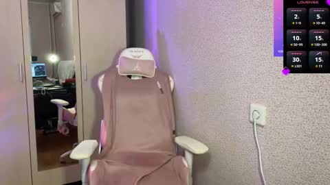   naked in pvt show 100 tk online show from February 2025 05:22:01 PM