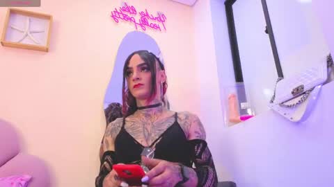 Snapshot of katrina_blaze chatting on June 2026 10:59:01 PM katrina_blaze online show from June 2026 10:59:01 PM
