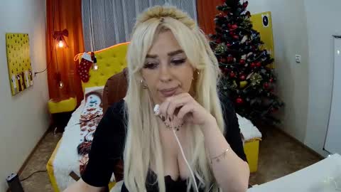 katrinacharm online show from December 2025 05:10:02 PM