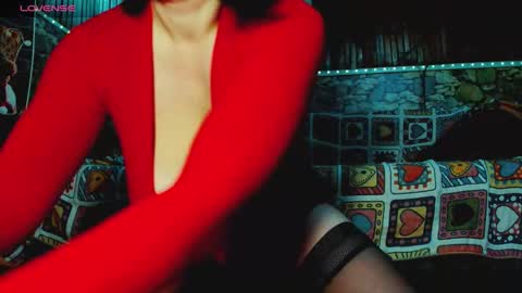 KatrineDenev online show from January 2026 09:33:02 AM