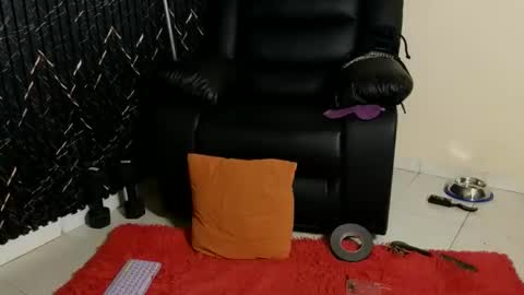 Katt  online show from September 2025 05:03:02 PM