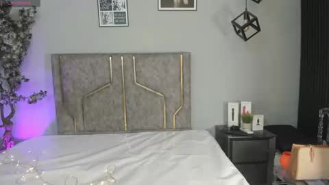 Katerine online show from November 2025 03:30:02 AM