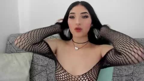 Snapshot of kattengel_ chatting on June 2026 01:24:02 PM Kat online show from June 2026 01:24:02 PM