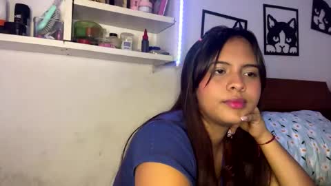 Snapshot of kattia_23 chatting on October 2025 07:03:02 PM kattia online show from October 2025 07:03:02 PM