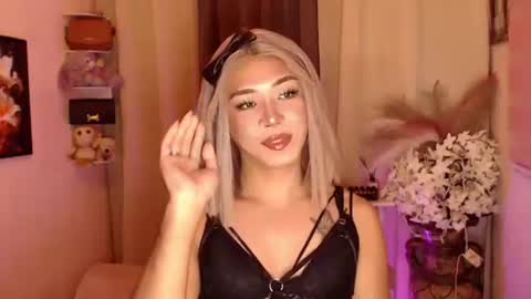 Snapshot of kattiecurrent chatting on November 2025 06:54:01 PM Saisy online show from November 2025 06:54:01 PM