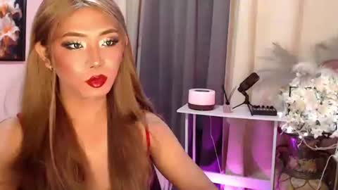 Snapshot of kattiecurrent chatting on November 2025 11:58:02 PM Saisy online show from November 2025 11:58:02 PM