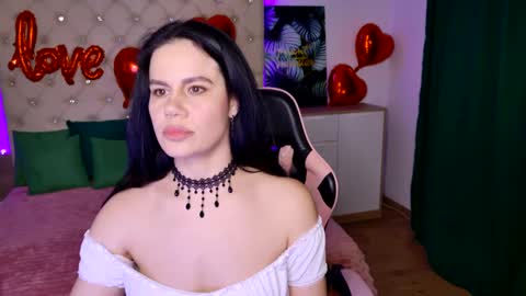 KattieSims online show from February 2025 06:02:02 PM