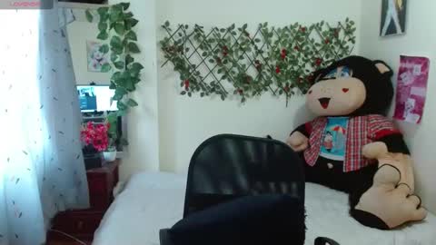 Katy online show from February 2025 09:48:02 PM