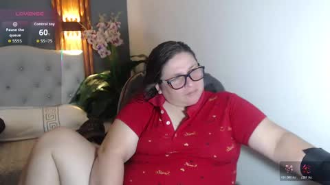 katty online show from November 2025 01:21:02 PM