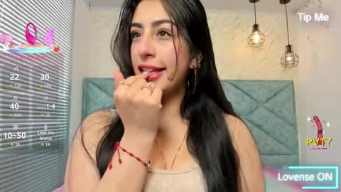 katty_love01 online show from October 2025 01:55:02 PM