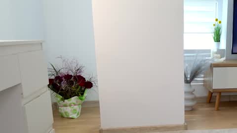 Katty Perry online show from March 2026 03:17:01 PM