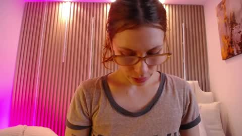 Katy Van online show from April 2026 08:40:01 PM